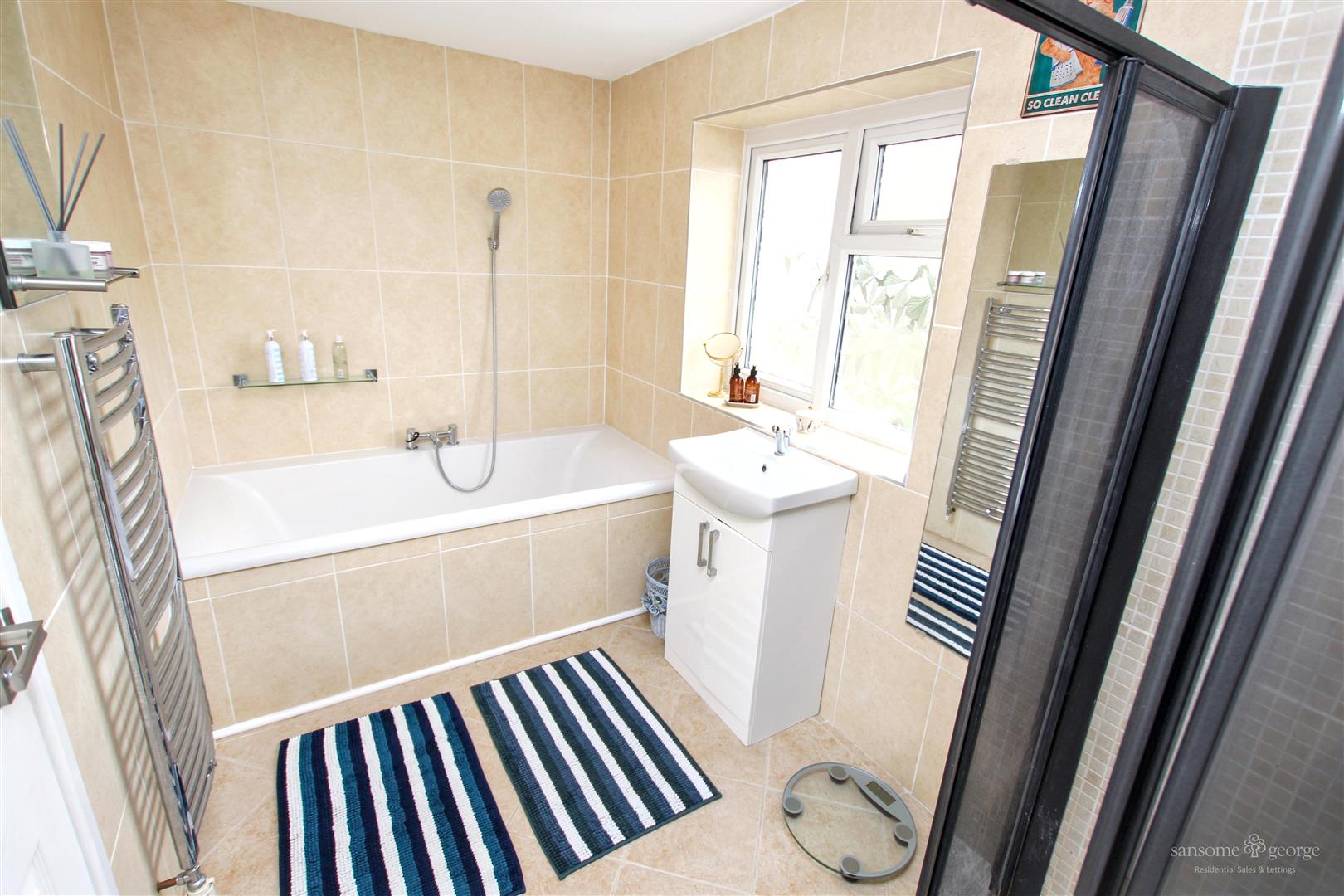 Foxcombe Drive, Tilehurst, Reading